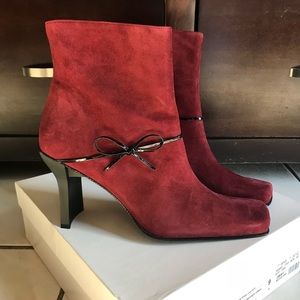Suede ankle boots size 9 NIB